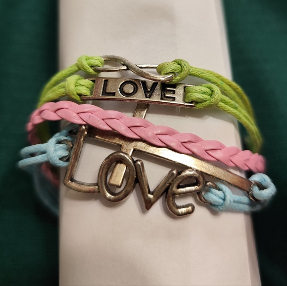 4/$20💥Multi-layer Woven Bracelet Vintage Style(Green,Pink,Blue) - Picture 3 of 3